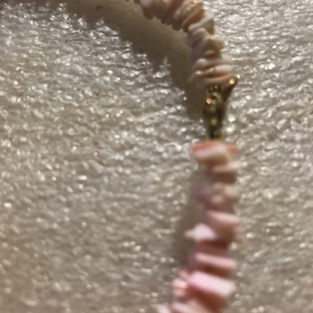 Elegant Skin coral pula shell bracelet - Picture 4 of 4